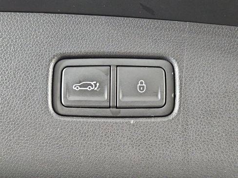 Used 2026 Genesis GV70 2.5T AWD/4WD image 13