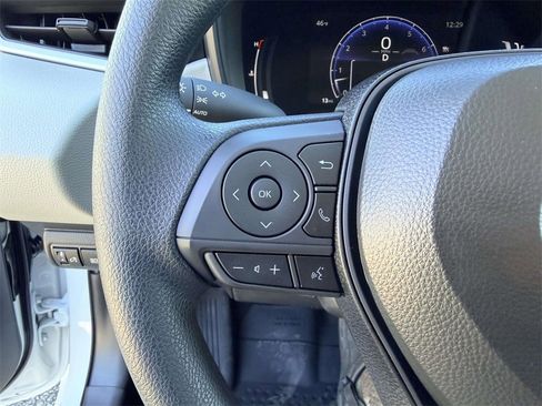 Used 2026 Toyota Corolla LE image 8