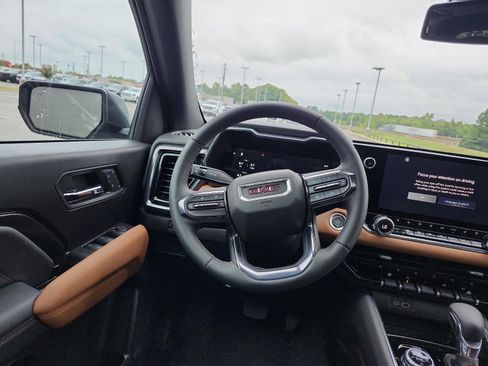 New 2026 GMC Canyon AT4 w/ Technology Plus Package image 9