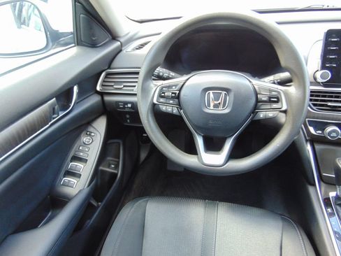 Used 2020 Honda Accord EX image 18