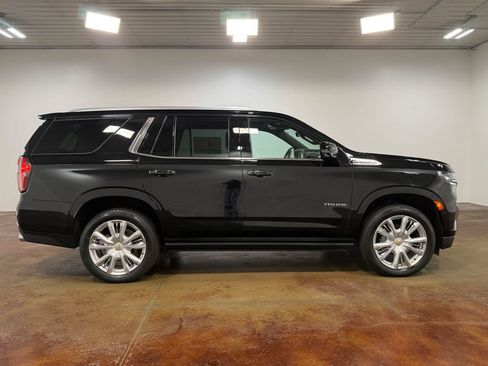 Used 2023 Chevrolet Tahoe High Country AWD/4WD image 23