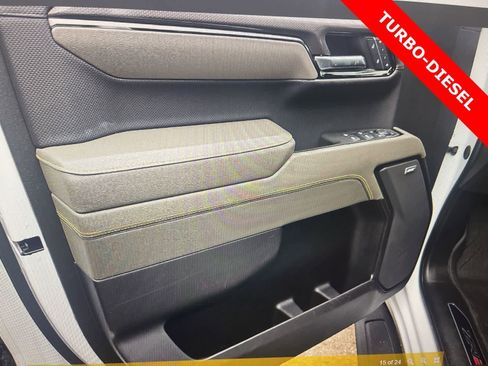 Used 2024 Chevrolet Silverado 1500 ZR2 w/ Technology Package image 11