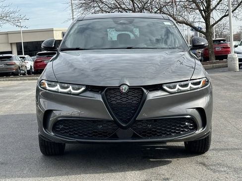 New 2025 Alfa Romeo Tonale w/ Premium Package image 2