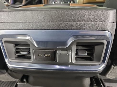 Used 2022 Chevrolet Silverado 1500 High Country w/ Safety Package II image 38