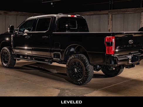 Used 2024 Ford F250 Lariat w/ Lariat Ultimate Package image 6