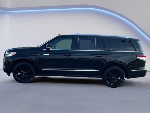 Used 2024 Lincoln Navigator L Reserve w/ Equipment Group 201A AWD/4WD image 3