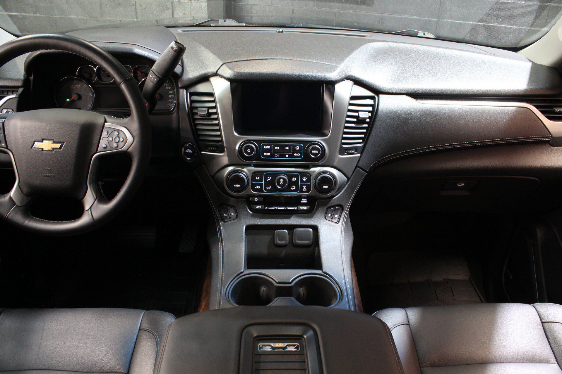 Used 2015 Chevrolet Tahoe LT AWD/4WD image 23