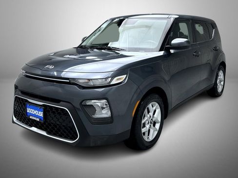 Used 2020 Kia Soul S image 1