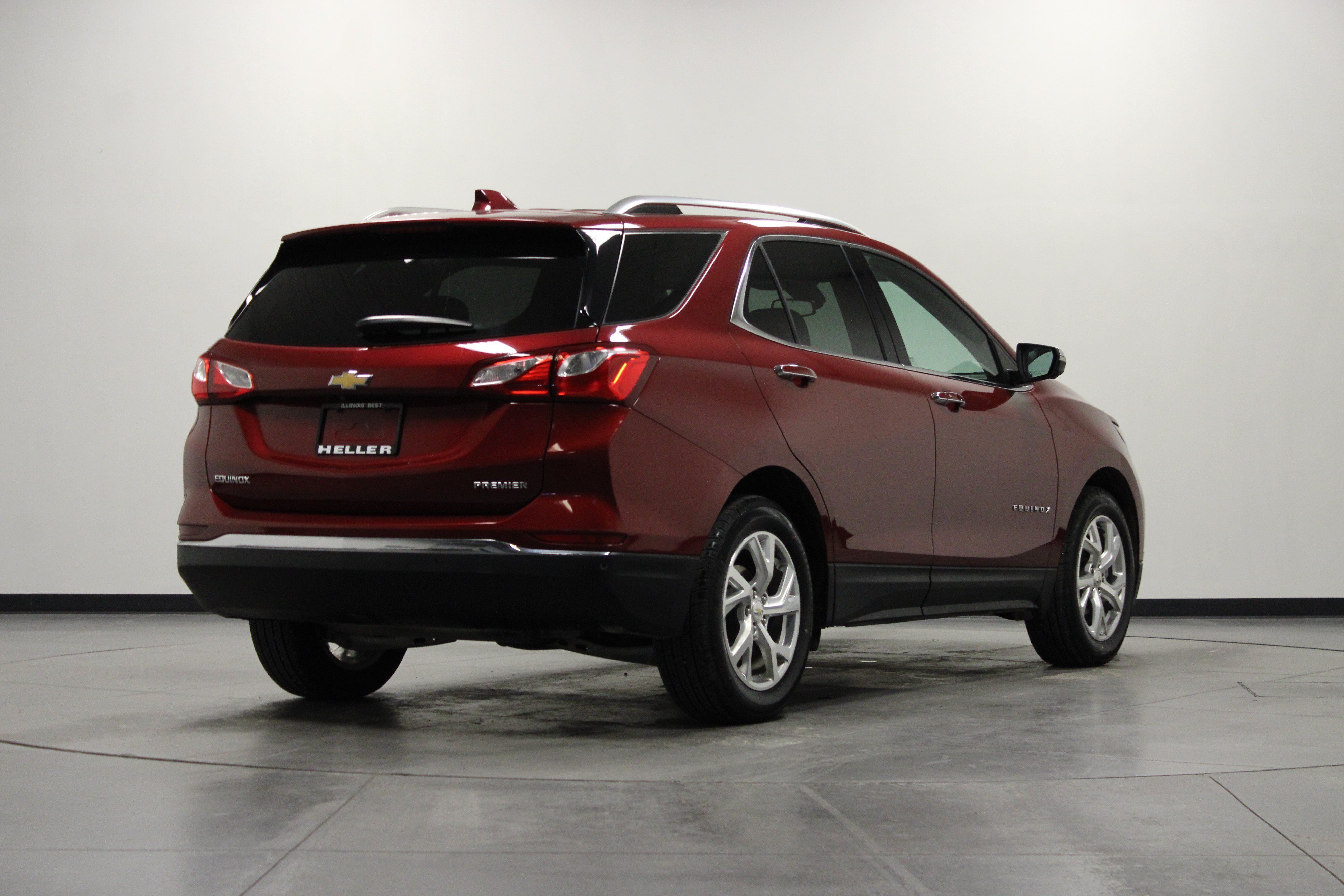 Used 2020 Chevrolet Equinox Premier FWD image 4