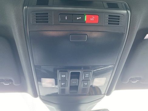 Used 2025 Volkswagen Jetta GLI Autobahn image 37