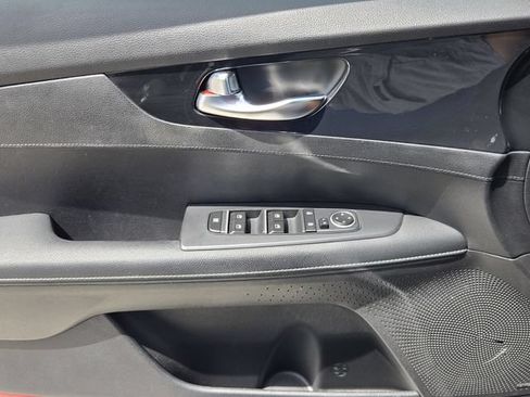 Used 2023 Kia Forte GT-Line w/ GT-Line Premium Package FWD image 28