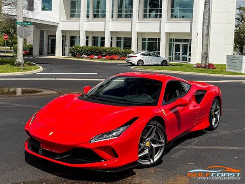 Used 2021 Ferrari F8 Tributo image 8