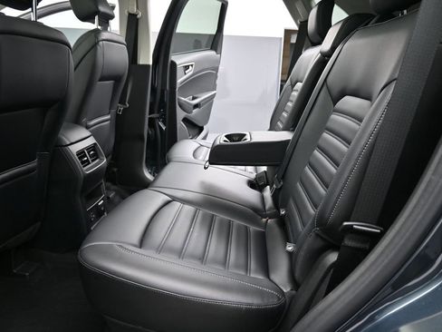 Used 2022 Ford Edge SEL w/ Convenience Package AWD/4WD image 24