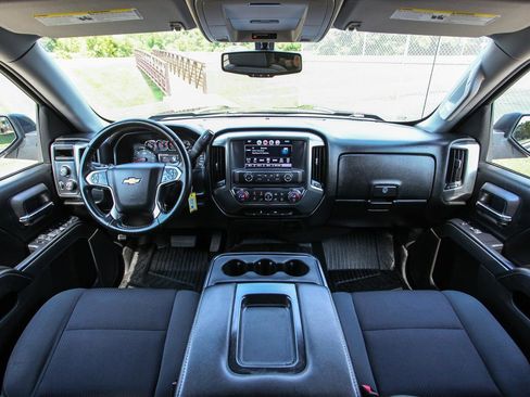 Used 2018 Chevrolet Silverado 1500 LT w/ All Star Edition image 2