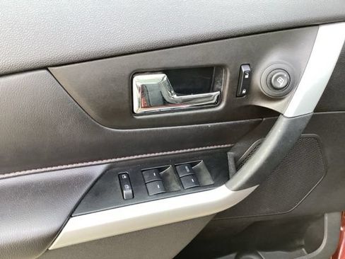 Used 2014 Ford Edge SEL FWD image 23