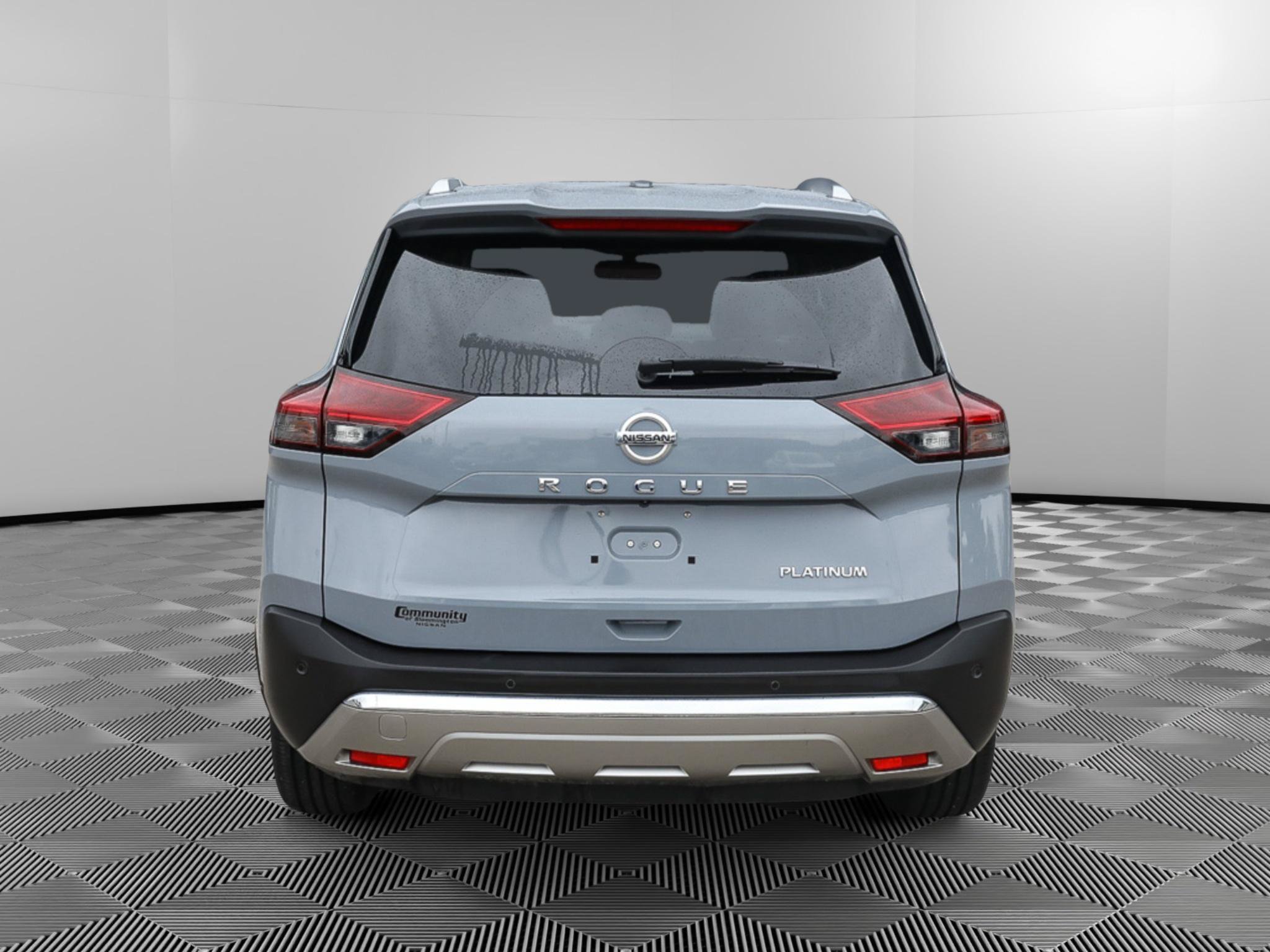 Used 2021 Nissan Rogue Platinum FWD image 6