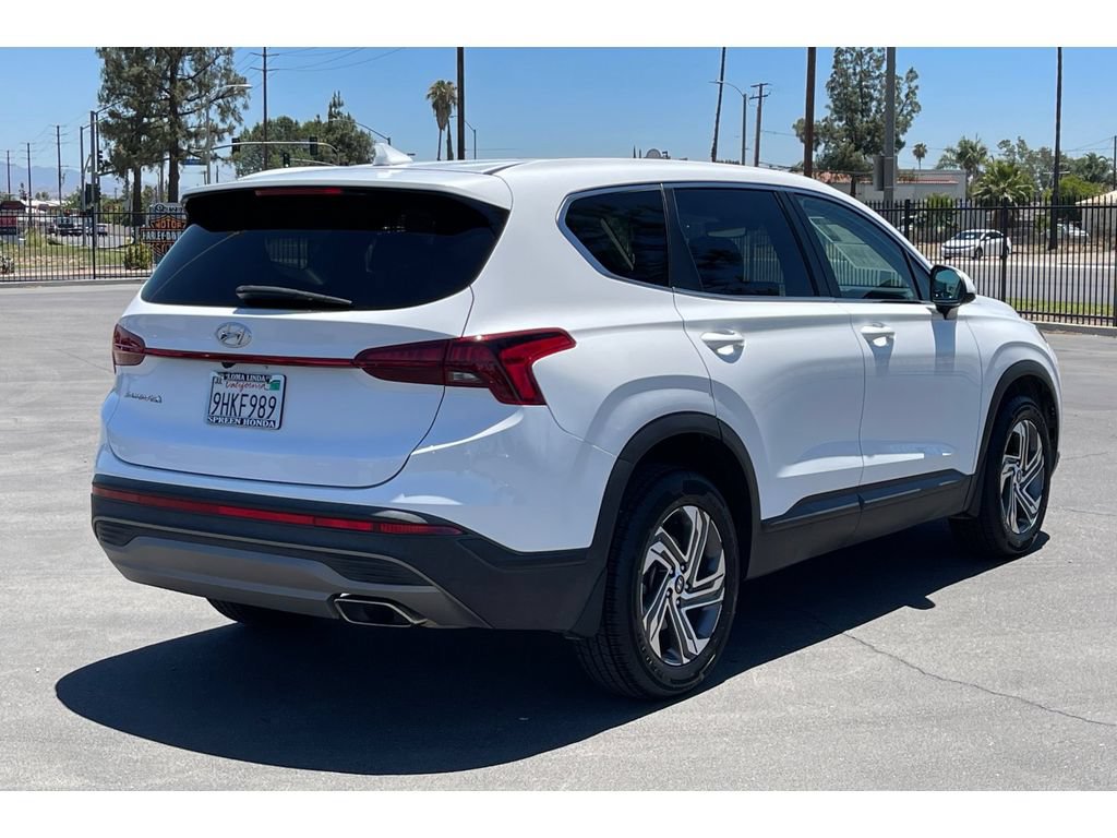 Used 2023 Hyundai Santa Fe SE FWD image 6