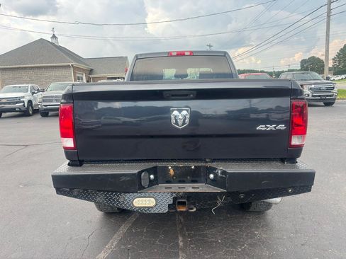 Used 2018 RAM 2500 Tradesman w/ Chrome Appearance Group AWD/4WD image 6