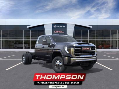 New 2026 GMC Sierra 3500 SLE w/ SLE Convenience Package