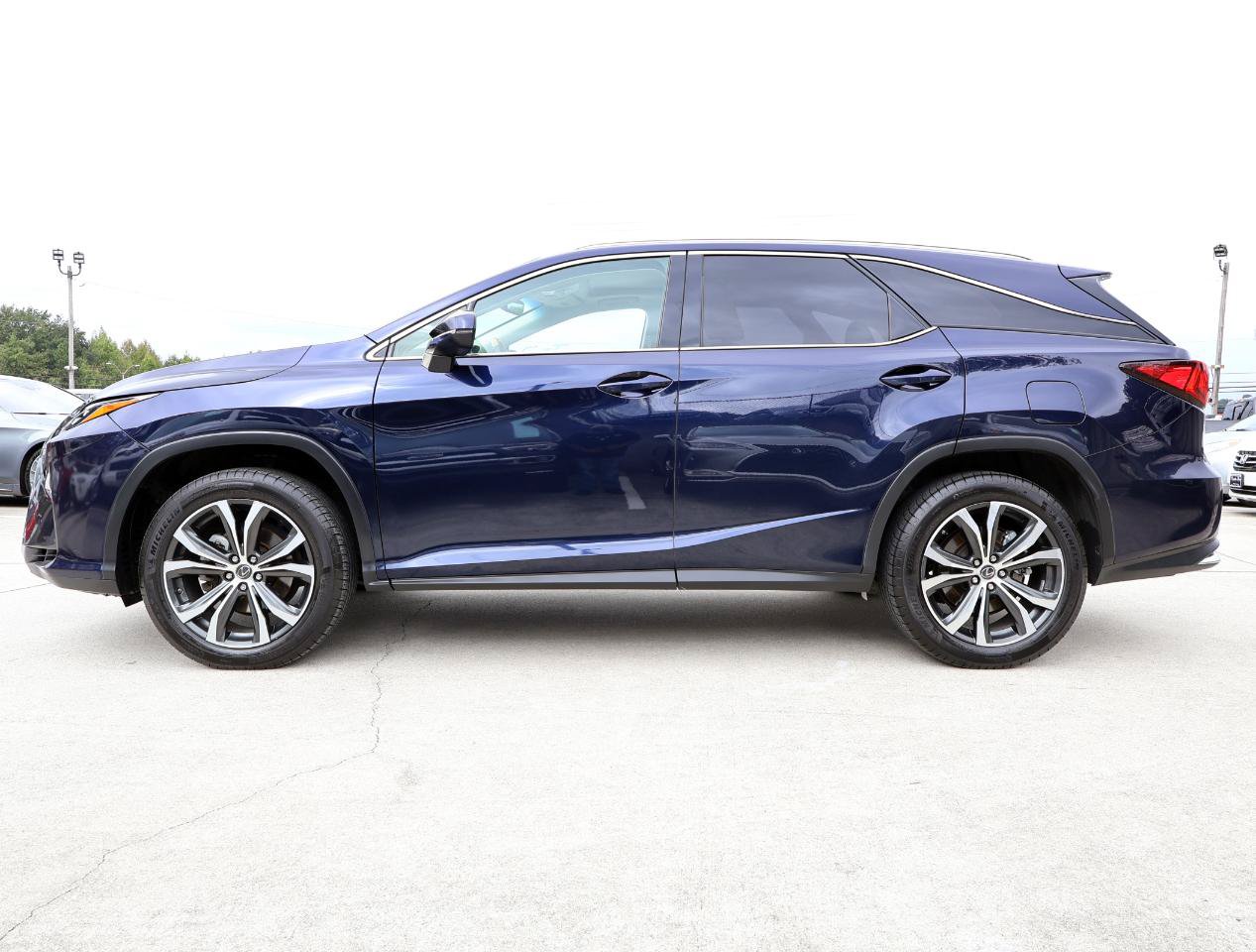 Used 2019 Lexus RX 350L FWD image 3