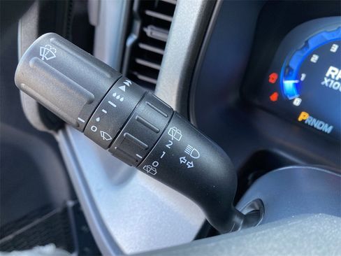 New 2025 Ford Bronco Badlands image 19