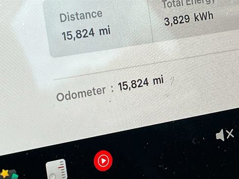 Used 2025 Tesla Model 3 Long Range RWD image 11