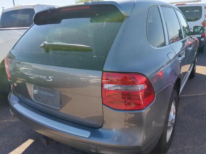 Used 2009 Porsche Cayenne S AWD/4WD image 2