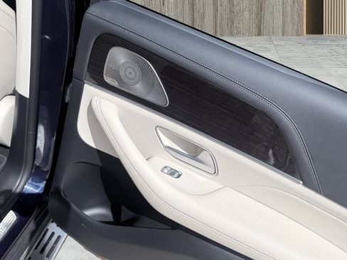 Used 2022 Mercedes-Benz GLE 350 image 36