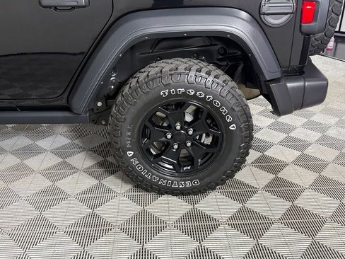 Certified 2023 Jeep Wrangler Unlimited AWD/4WD image 11