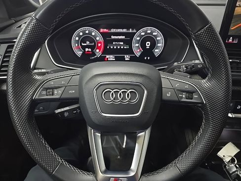 Used 2023 Audi SQ5 Premium Plus w/ Premium Plus Package image 19
