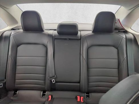 Used 2024 Volkswagen Jetta SE FWD image 26
