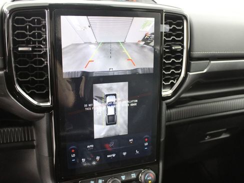 New 2025 Ford Ranger Lariat w/ FX4 Off-Road Package image 42