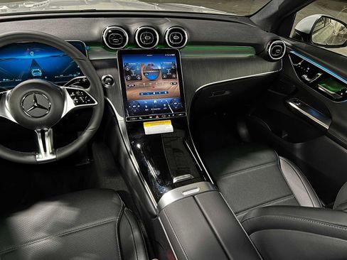 New 2026 Mercedes-Benz GLC 300 4MATIC image 40
