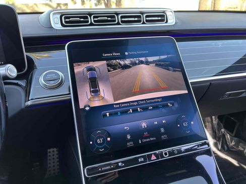 Used 2021 Mercedes-Benz S 580 4MATIC Sedan w/ AMG Line image 54