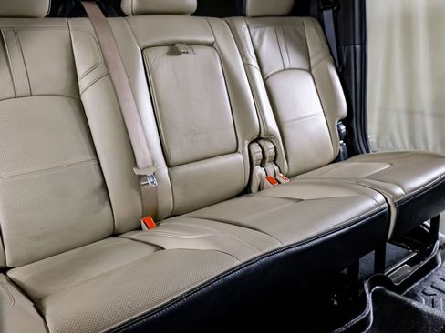 Used 2022 RAM 3500 Limited image 32