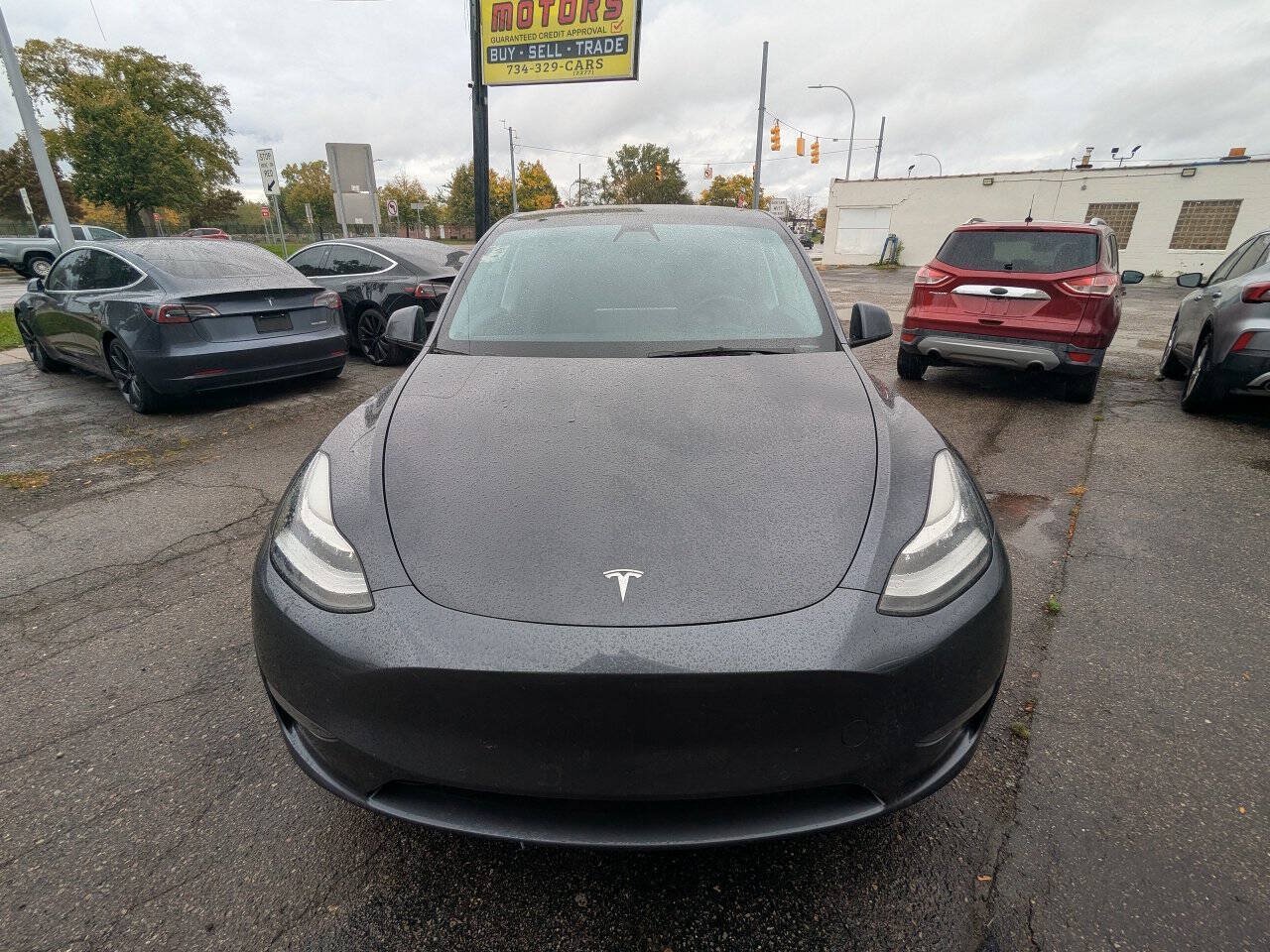 Used 2021 Tesla Model Y Long Range AWD/4WD image 2