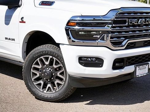 Used 2025 RAM 3500 Longhorn AWD/4WD image 4