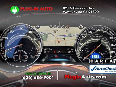 Used 2018 Bentley Bentayga Mulliner AWD/4WD image 25