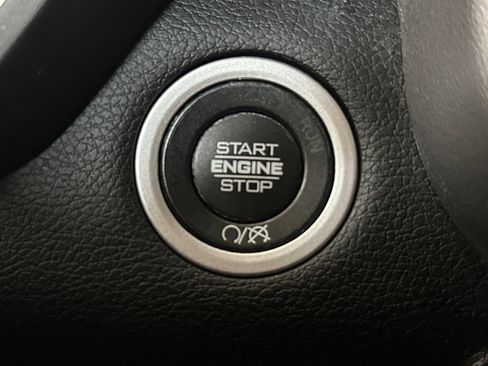 Used 2024 RAM 2500 Big Horn image 19