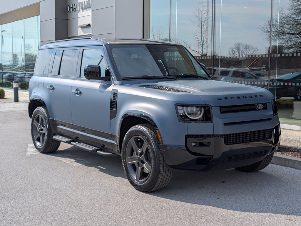 New 2026 Land Rover Defender 110 X-Dynamic SE AWD/4WD image 6