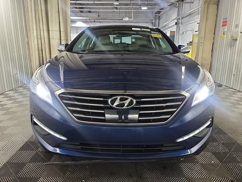 Used 2015 Hyundai Sonata Limited w/ Option Group 05 FWD image 11