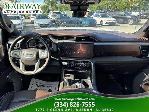 Used 2024 GMC Sierra 1500 Denali w/ Denali Reserve Package AWD/4WD image 14