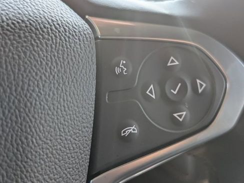 Certified 2023 Chevrolet Traverse Premier FWD image 33