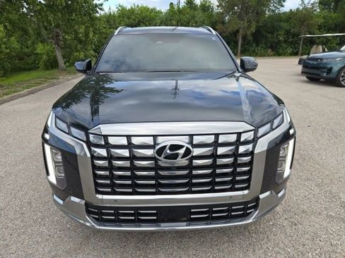 Used 2025 Hyundai Palisade Calligraphy FWD image 8
