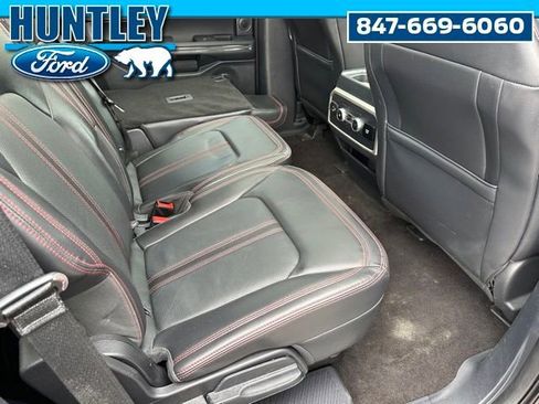 Used 2022 Ford Expedition Limited AWD/4WD image 11