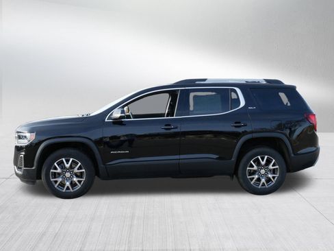 Used 2023 GMC Acadia SLT w/ Preferred Package image 4