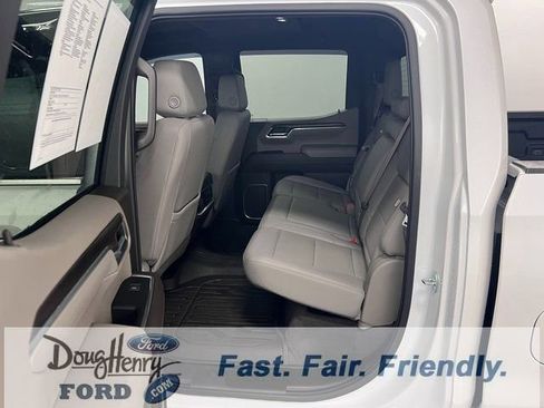 Used 2023 GMC Sierra 1500 SLT w/ SLT Premium Plus Package image 30