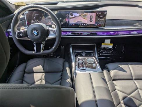 Used 2025 BMW 740i xDrive AWD/4WD image 16