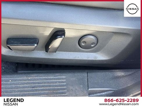 Certified 2023 Nissan Rogue SL w/ SL Premium Package image 15