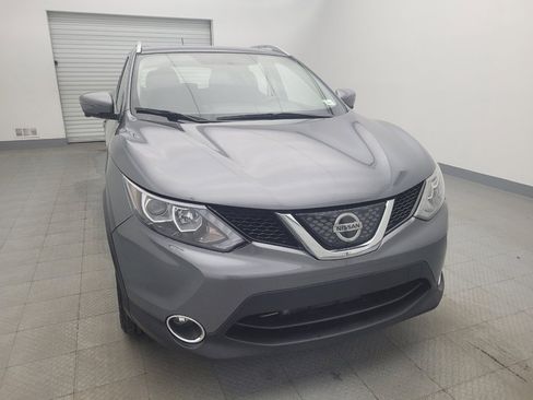 Used 2018 Nissan Rogue Sport SV w/ SV Technology Package image 14